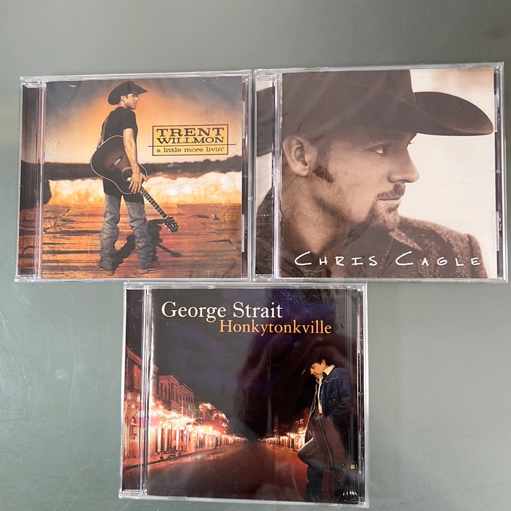 Country Artists CD’S